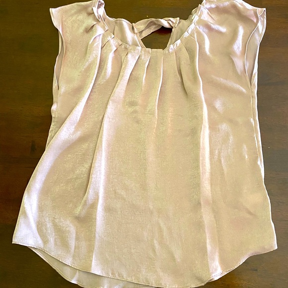 LC Lauren Conrad Tops - Rose gold top free w/ a bundle